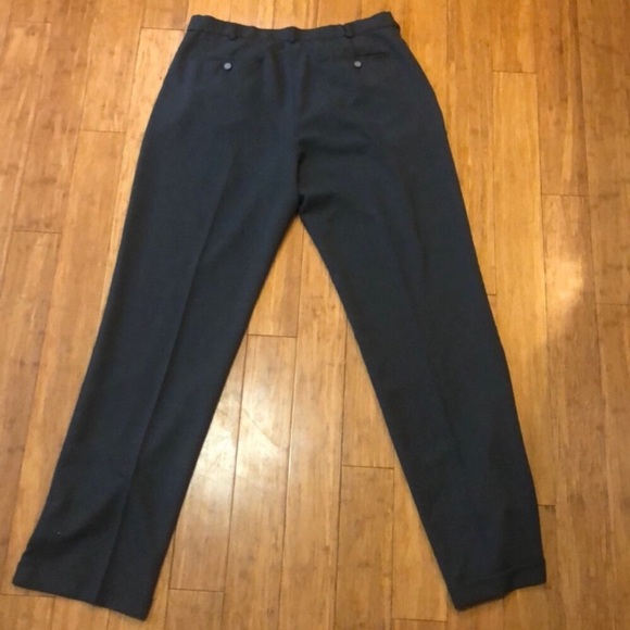 Men’s Van Heusen Dark Grey Dress Pants - Picture 3 of 5